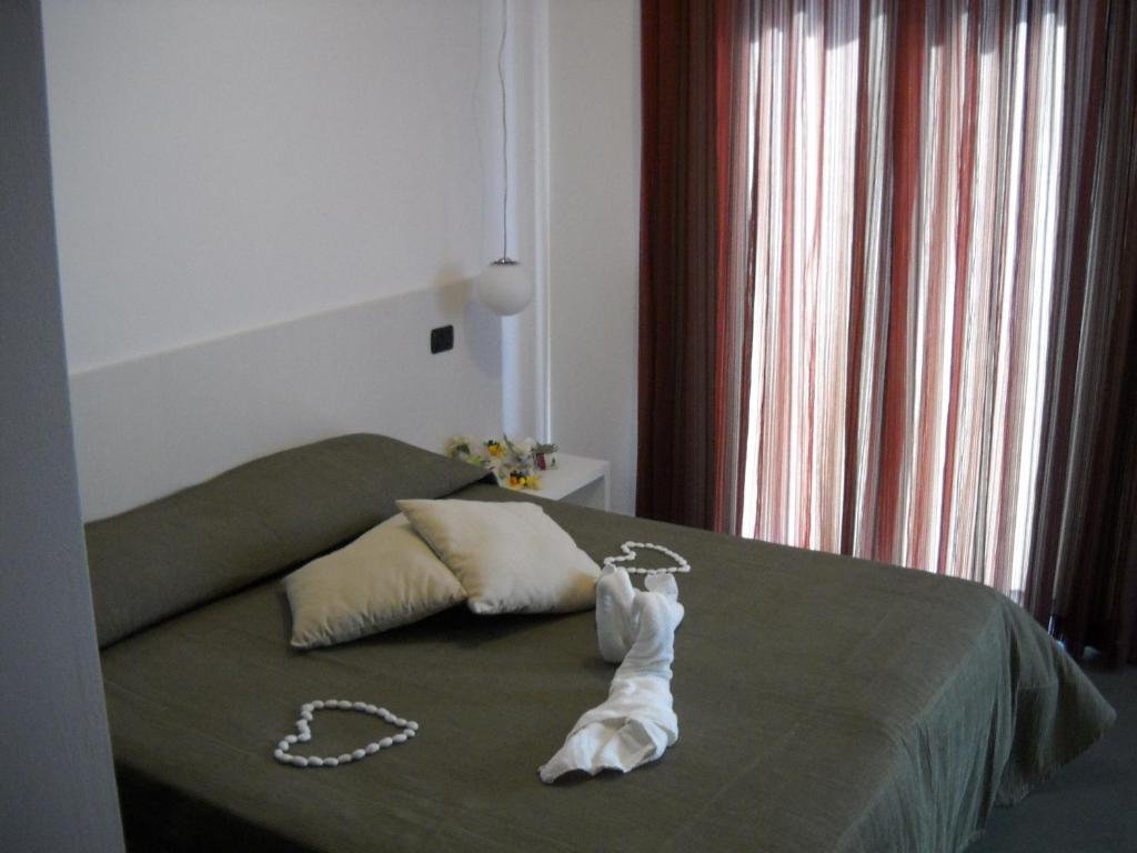 Le Formiche Bed & Breakfast Milazzo Bagian luar foto